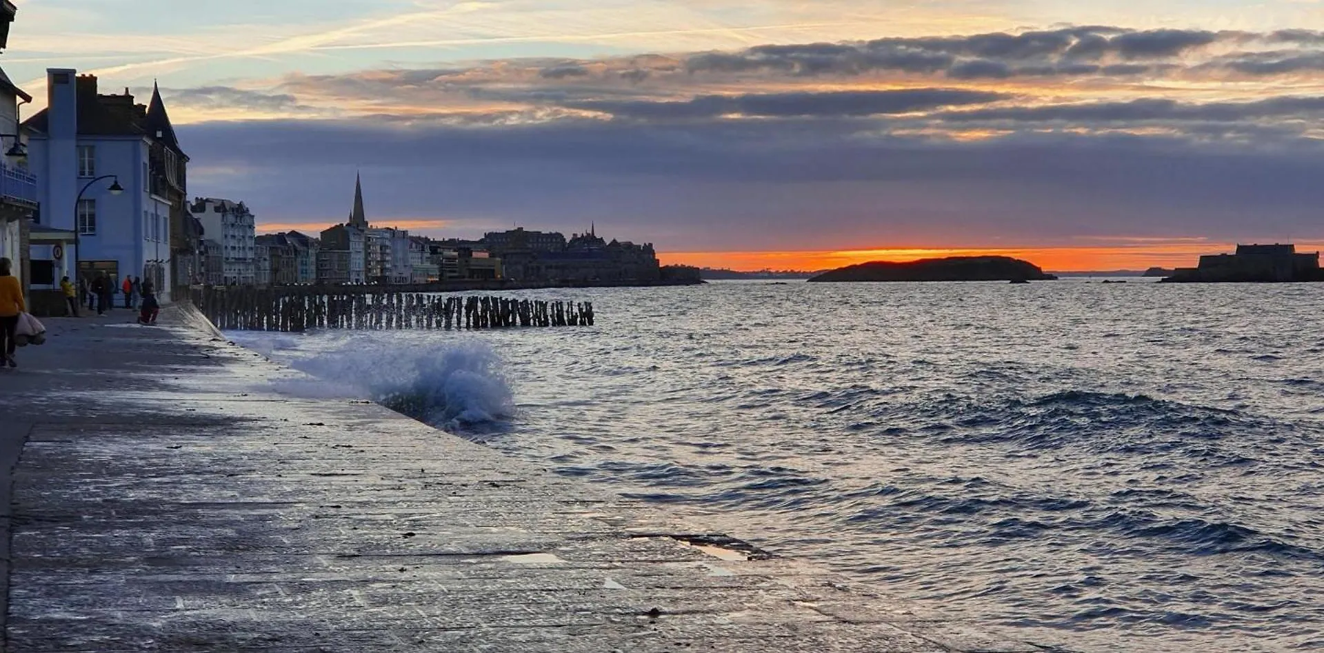Villa Thi Bai Saint-Malo France